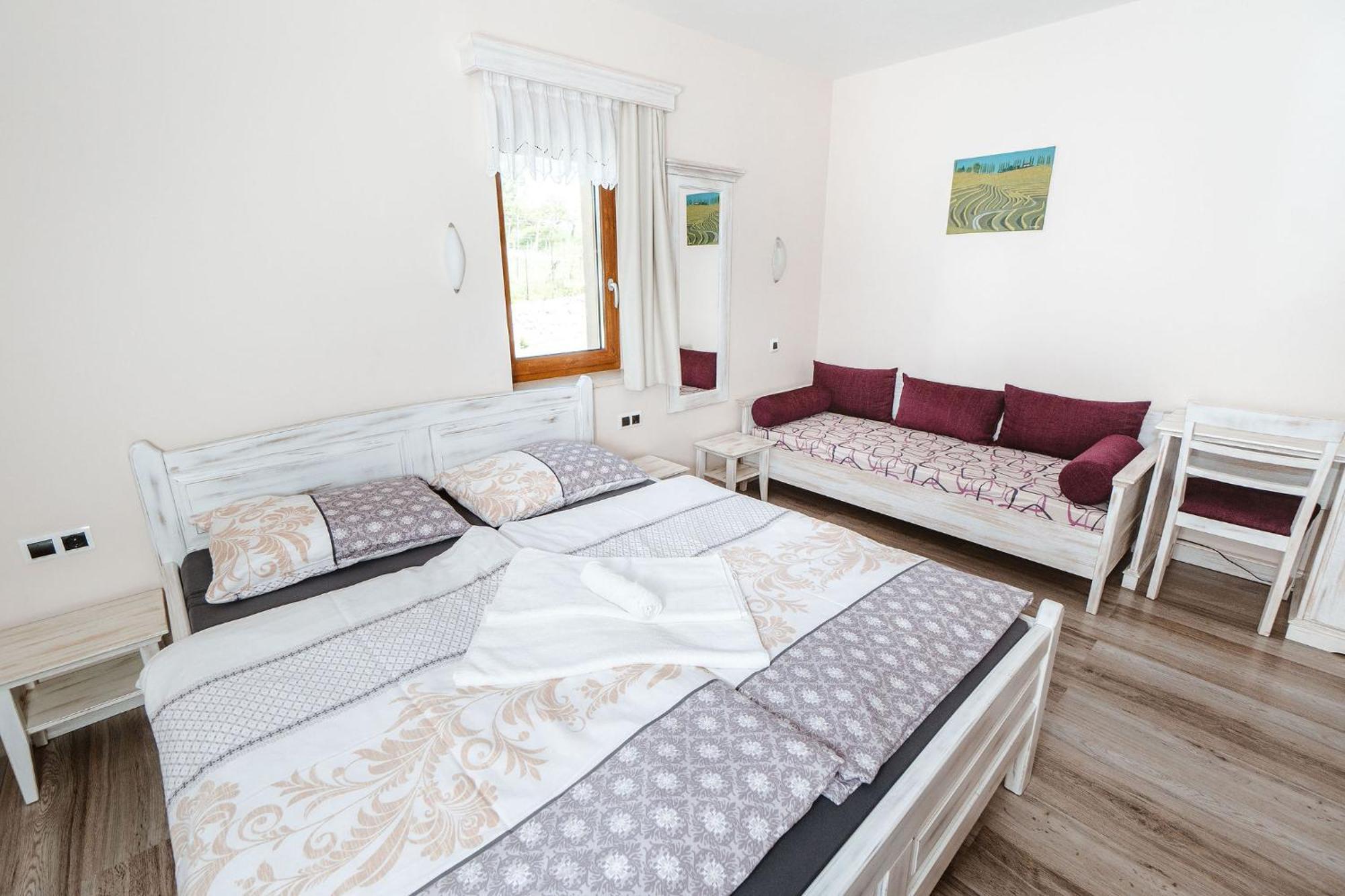 Zelena Oaza - B&B Miklavz pri Ormozu Экстерьер фото